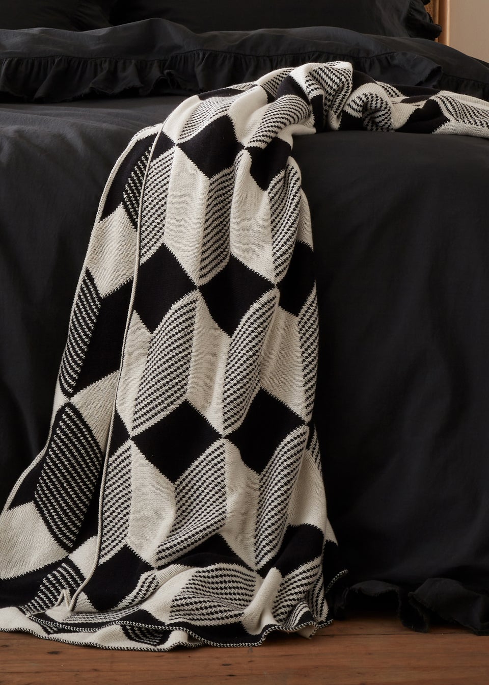 Style Sisters Knitted Cube Cotton 150x180cm Blanket Throw Matalan