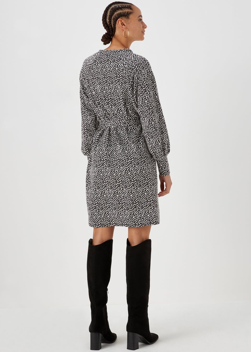 Monochrome jacquard sales belted dress