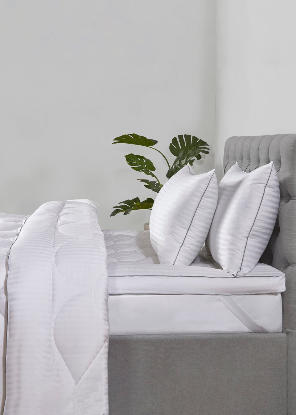 BHS Australain Wool Mattress Enhancer
