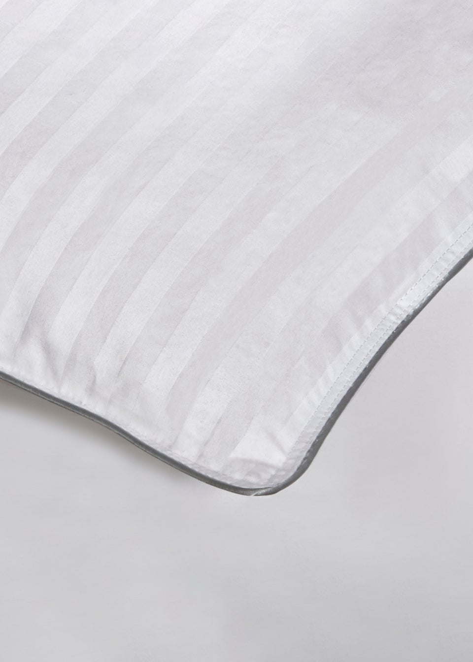 BHS Goose Down Duvet Duvet 10.5 Tog