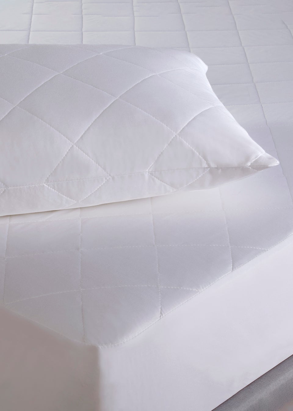BHS Bamboo Pillow Protector