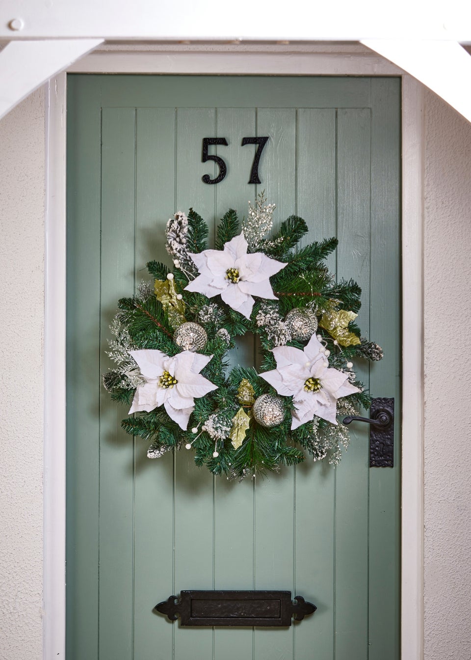 Premier Decorations 60cm White Poinsettia Wreath