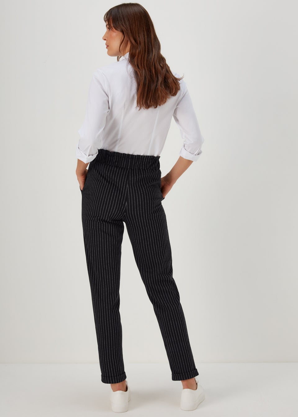 Casual tapered trousers clearance