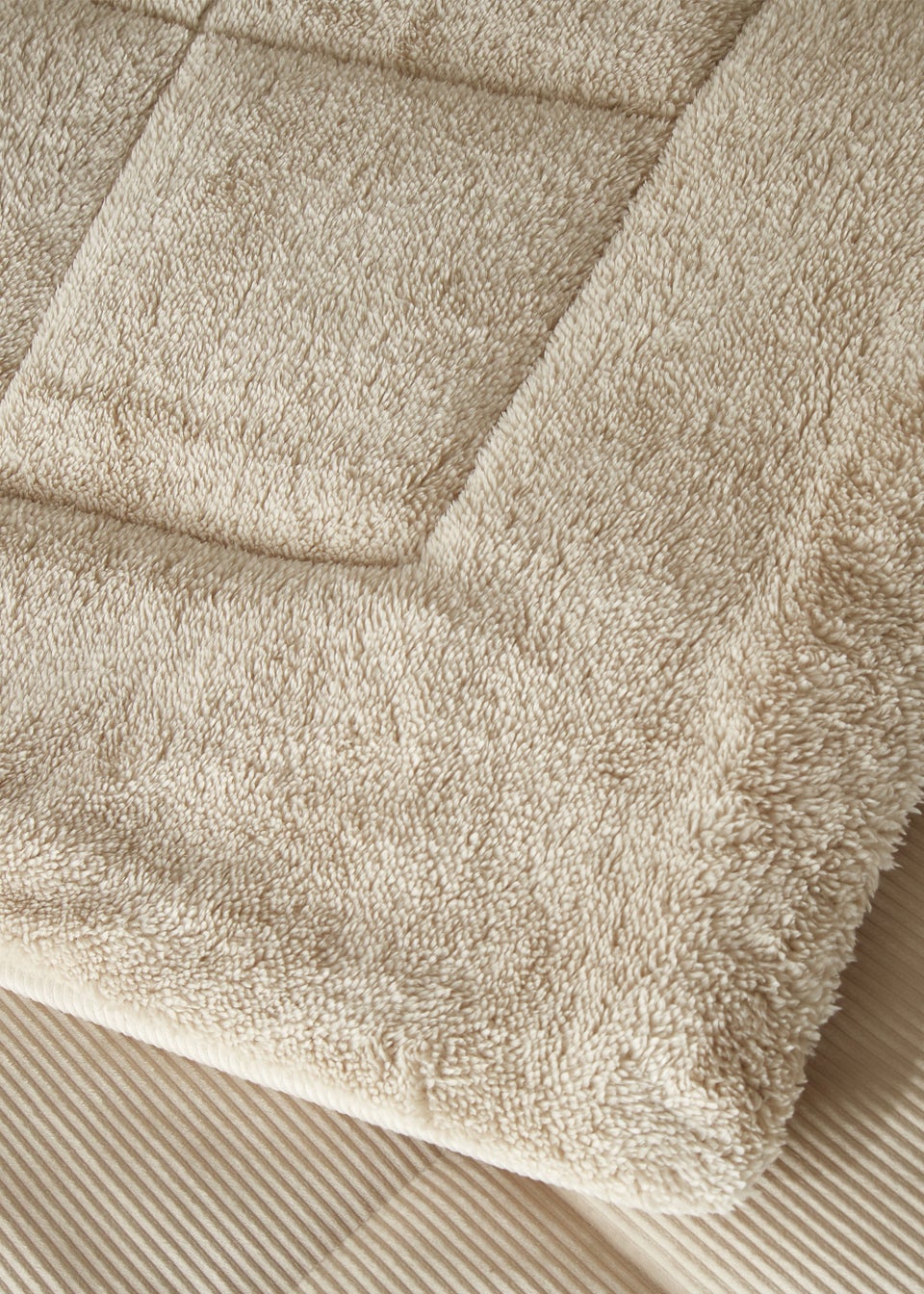 Catherine Lansfield Cosy Cord Coverless Comforter Duvet