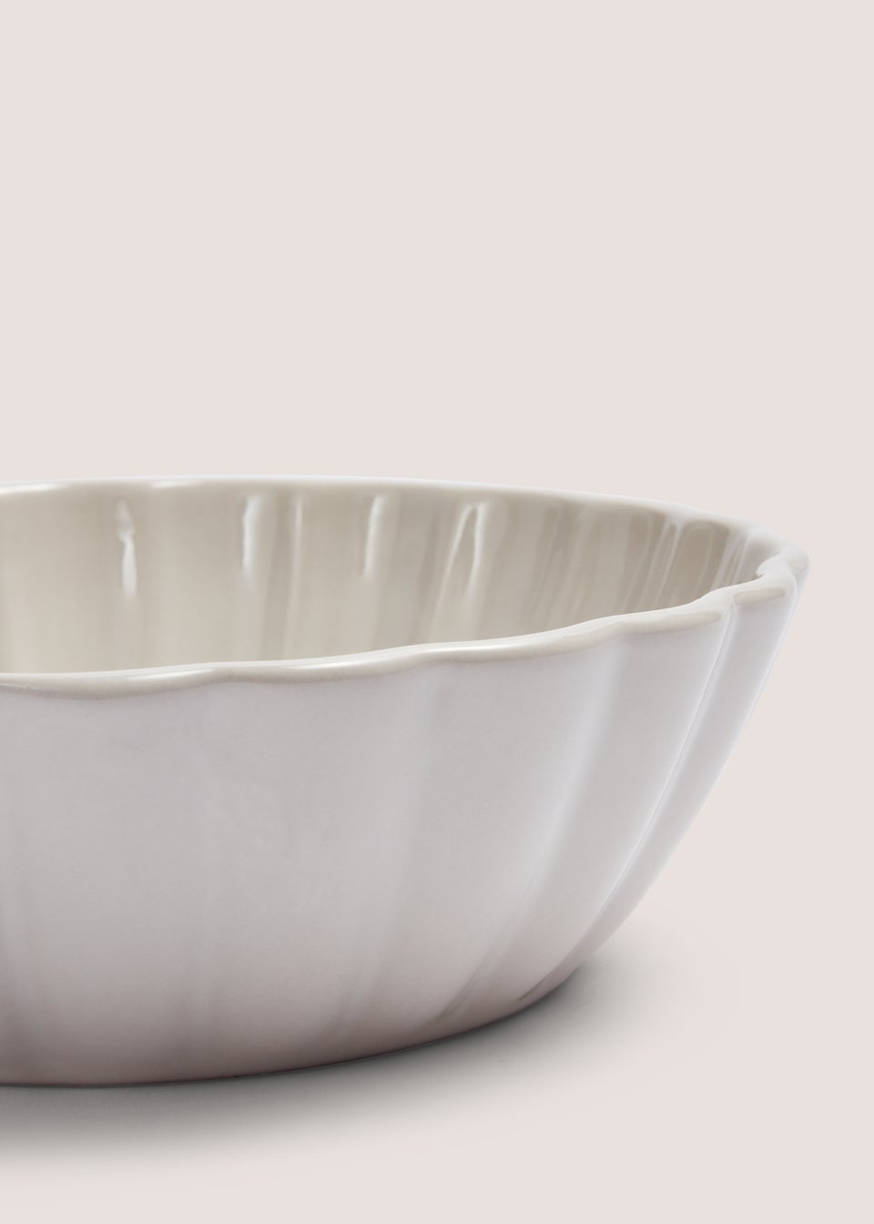 Scalloped Bowl (18cm x 6.5cm)