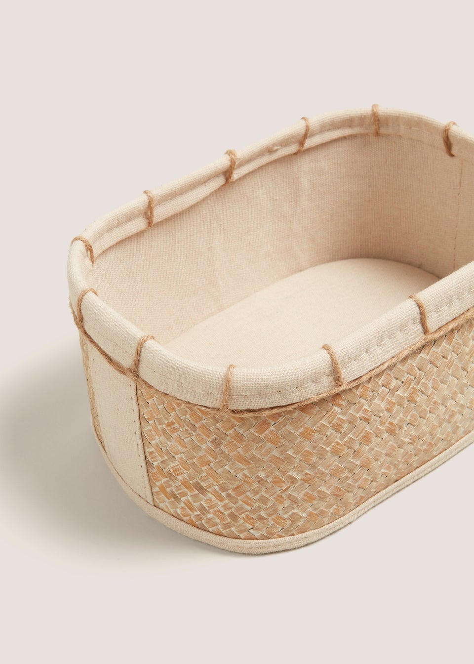 Natural Artisan Storage Basket (24cmx 15cmx12cm)