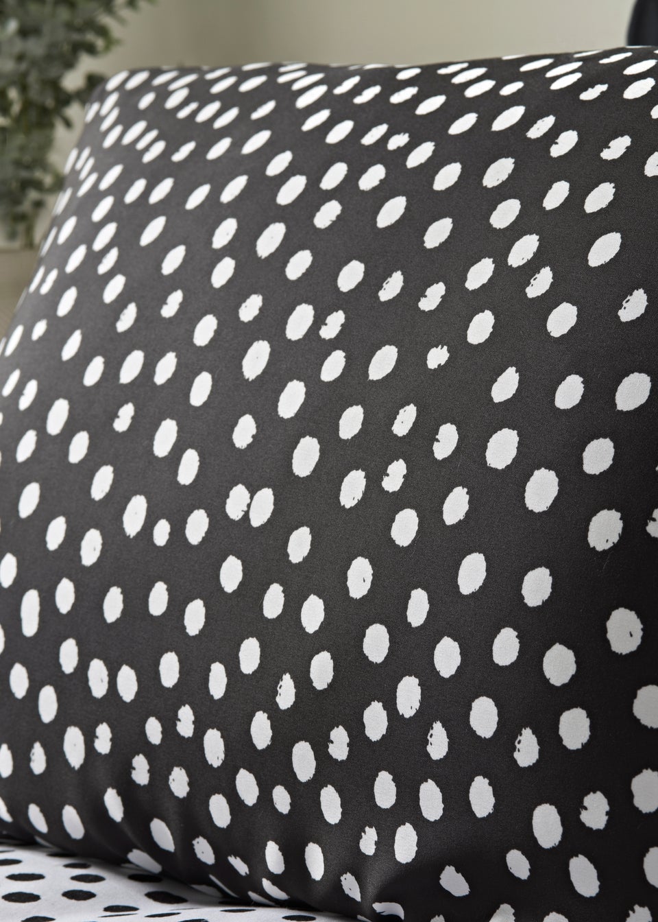 Black Mono Spots Print Duvet Set