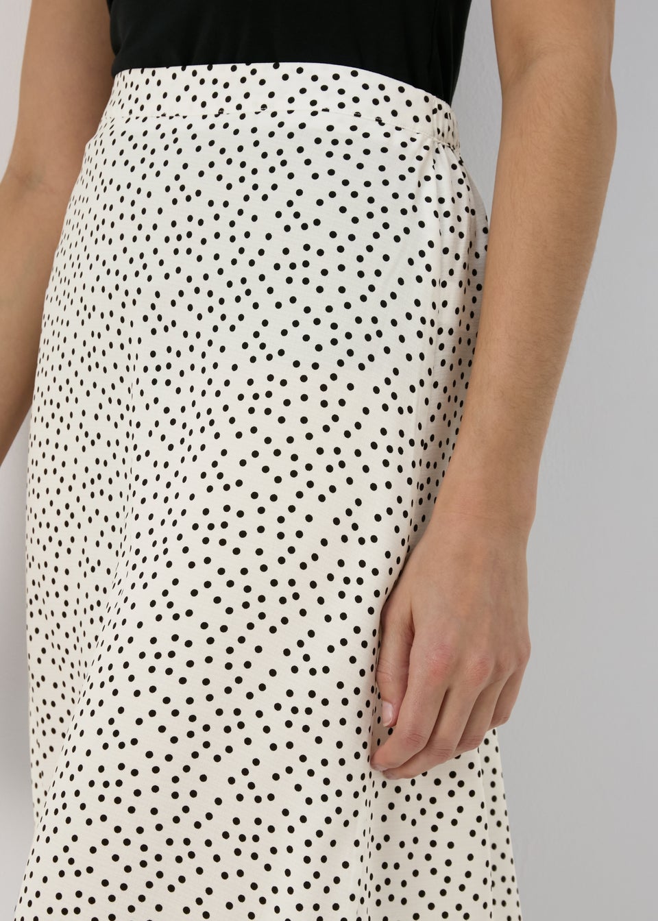 White Spot Design Flared Hem Midi Skirt