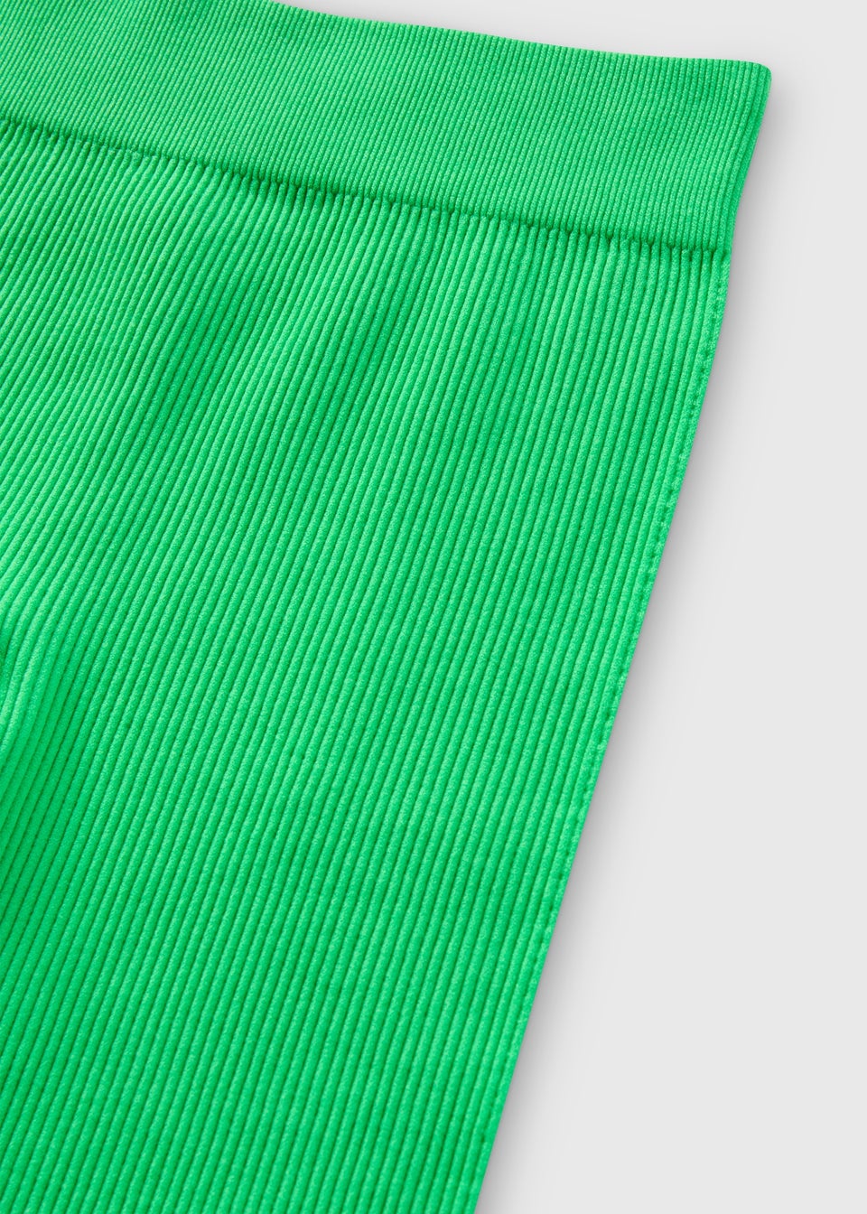 Girls Green Seamless Ribbed Shorts (7-15yrs)