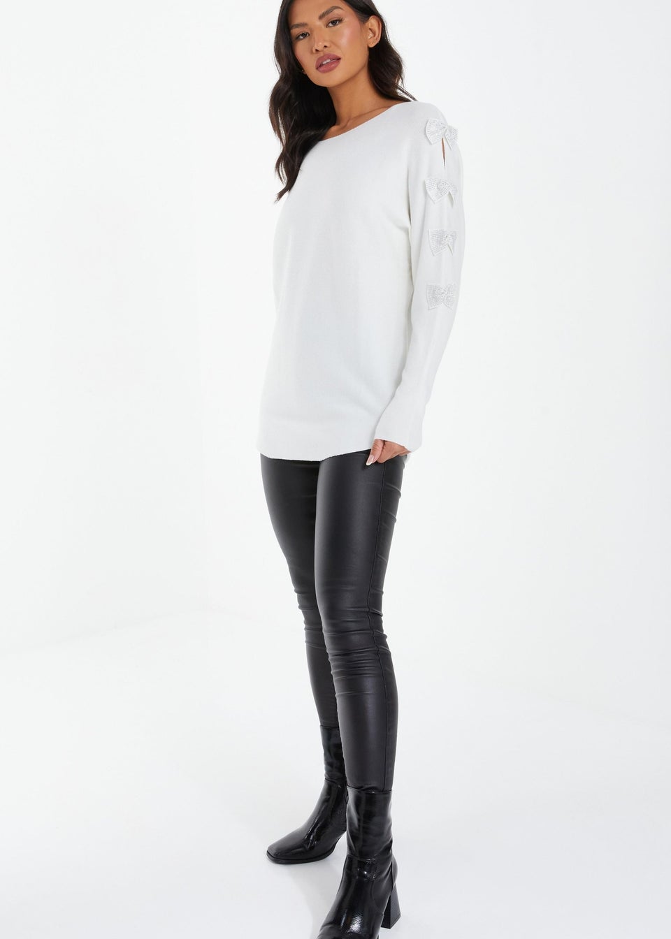 Quiz Ivory Light Knit Diamante Bow Sleeve Jumper Matalan