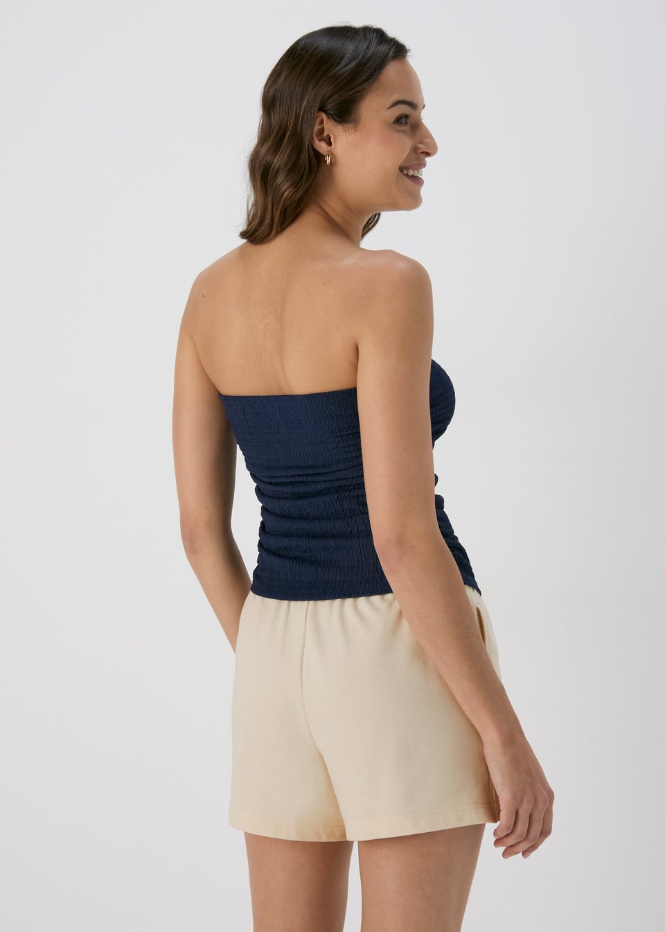Cream Basic Shorts