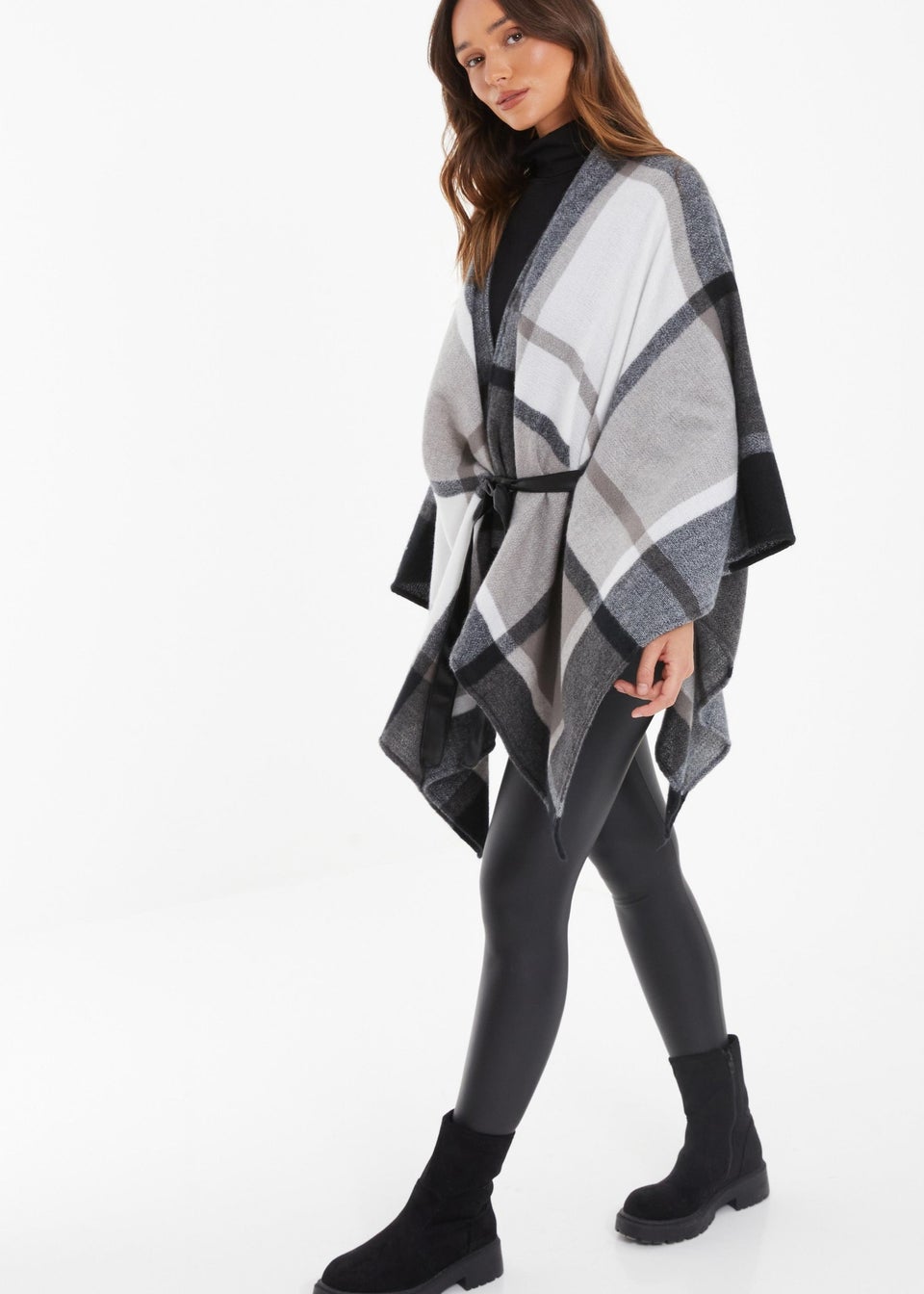 Quiz Grey Check Print Cape