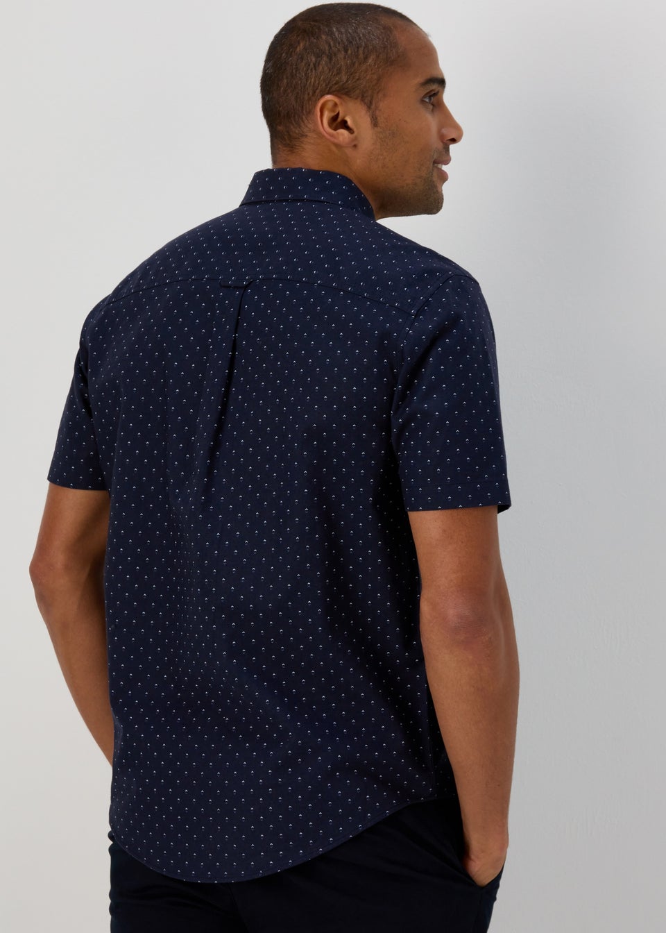 Mens Tops | Short & Long Sleeve Top's – Matalan