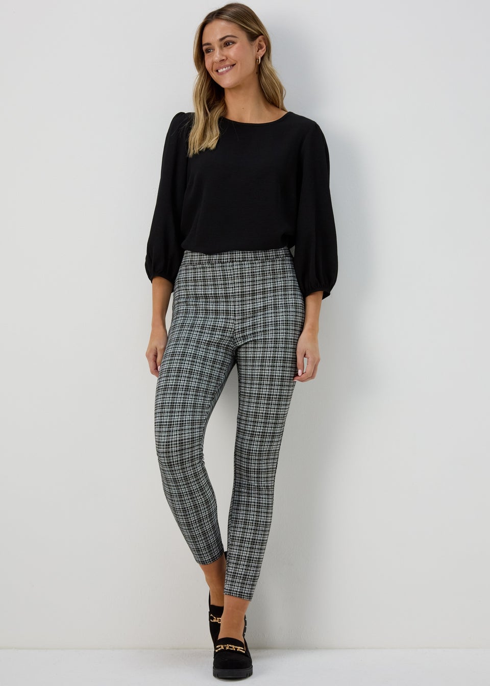Black & White Check Textured Trousers