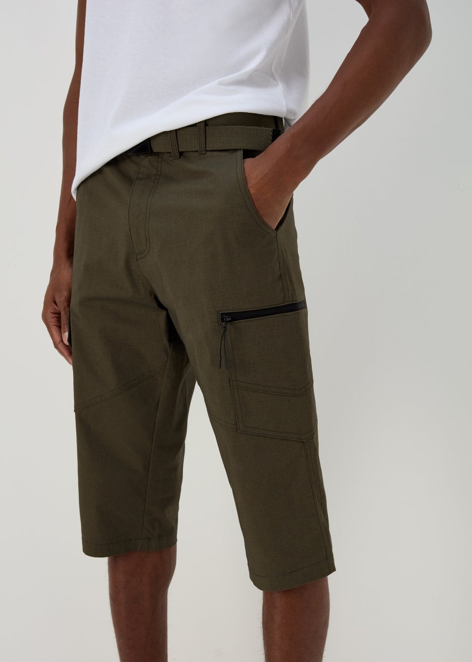 Khaki 3/4 Belted Cargo Shorts