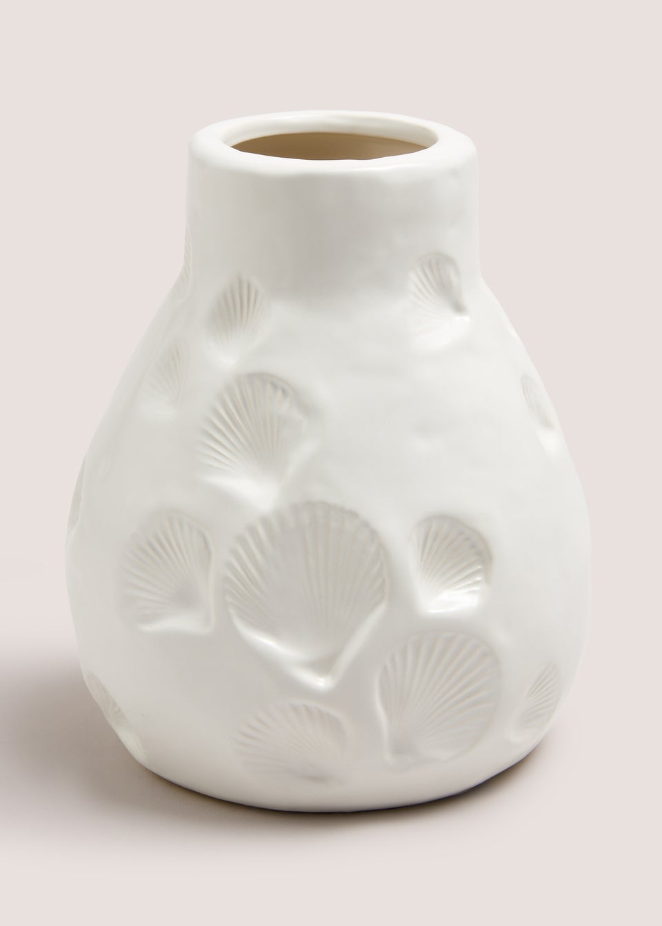 White Shell Embroidered Vase (18cm x 15.5cm x 15.5cm)