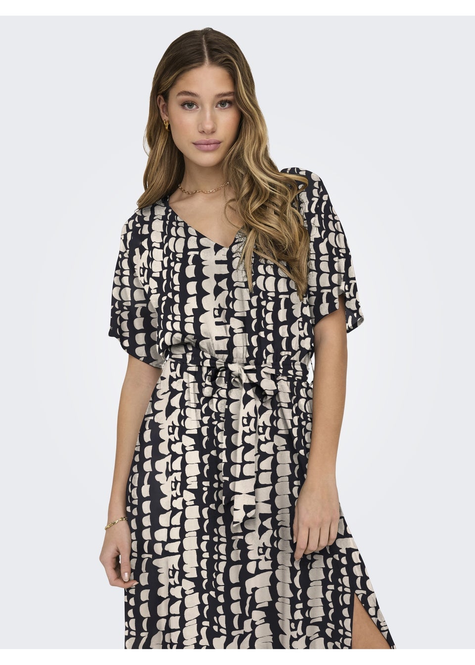 JDY Black & White Star Life String Midi Dress