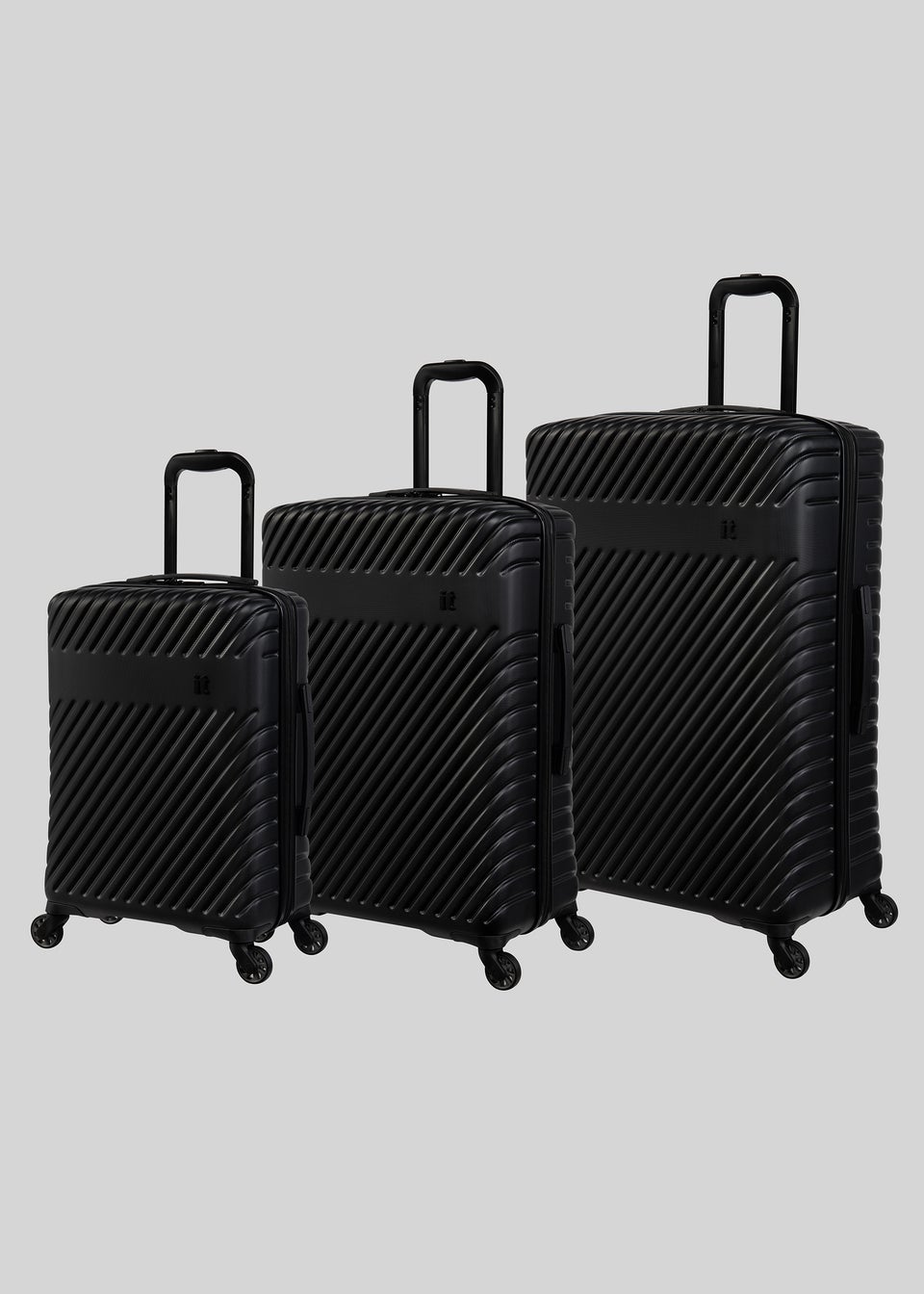 IT Luggage Black Hard Shell Suitcase