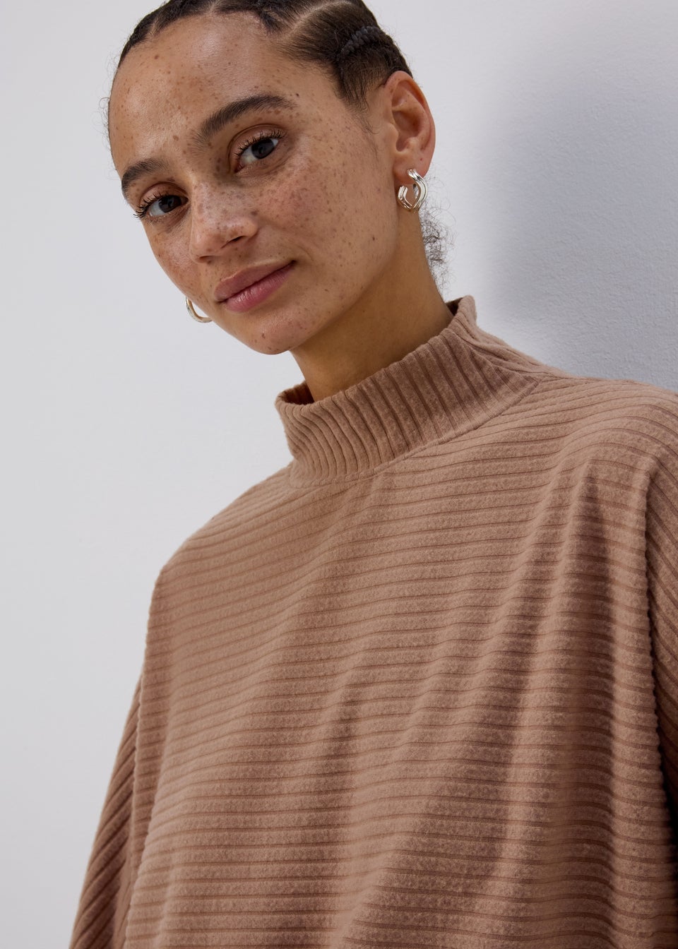 Natural Rib High Neck Top