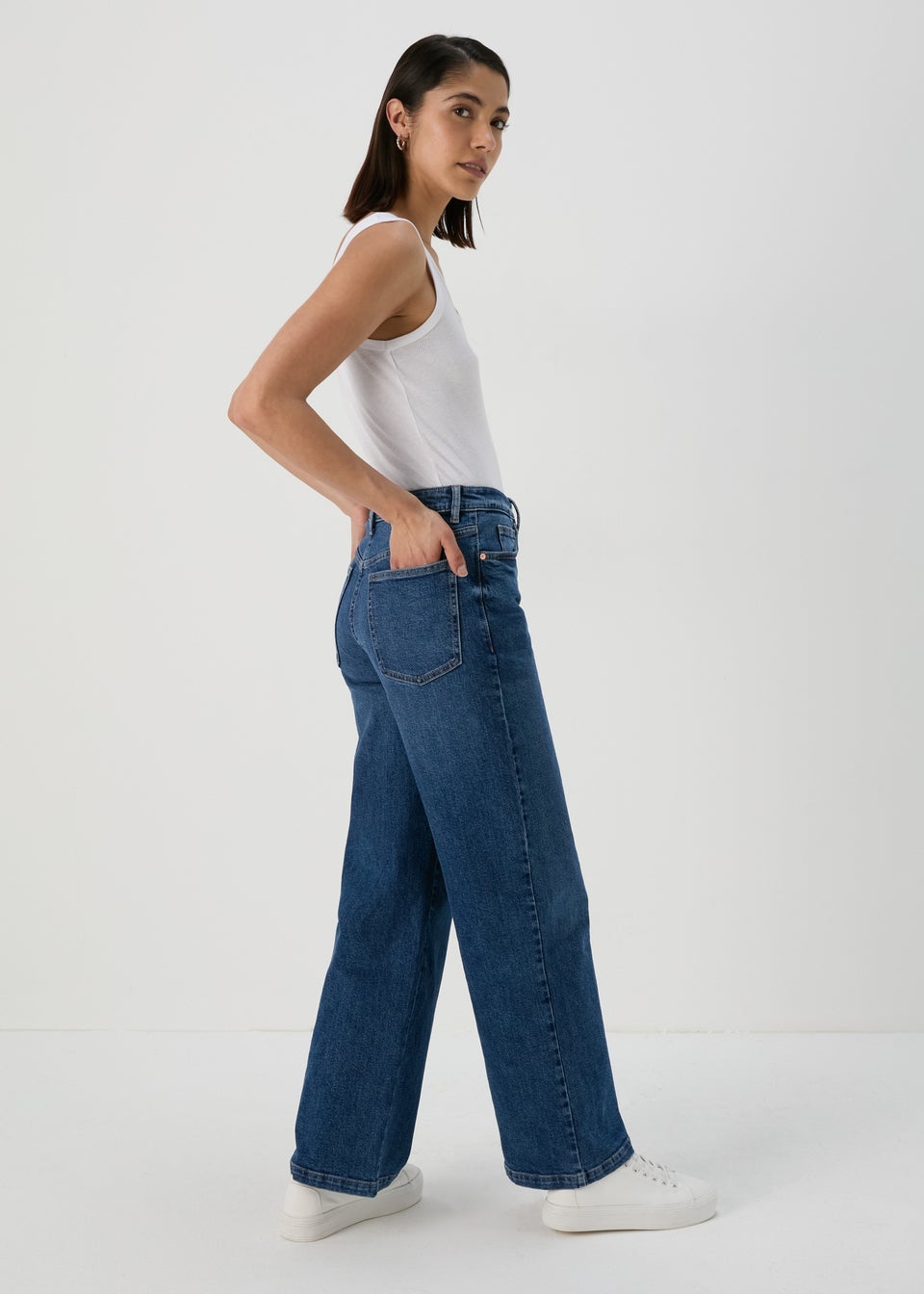 Indigo Wide Leg Straight Fit Jeans