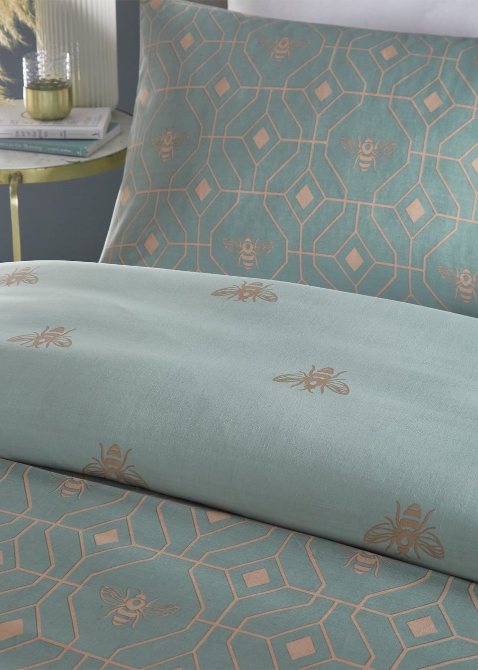 furn. Bee Deco Geometric Duvet Cover Set Green