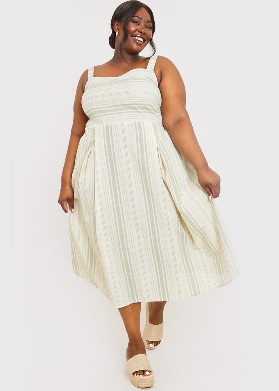 In The Style Stacey Green Tie Back Midi Dress