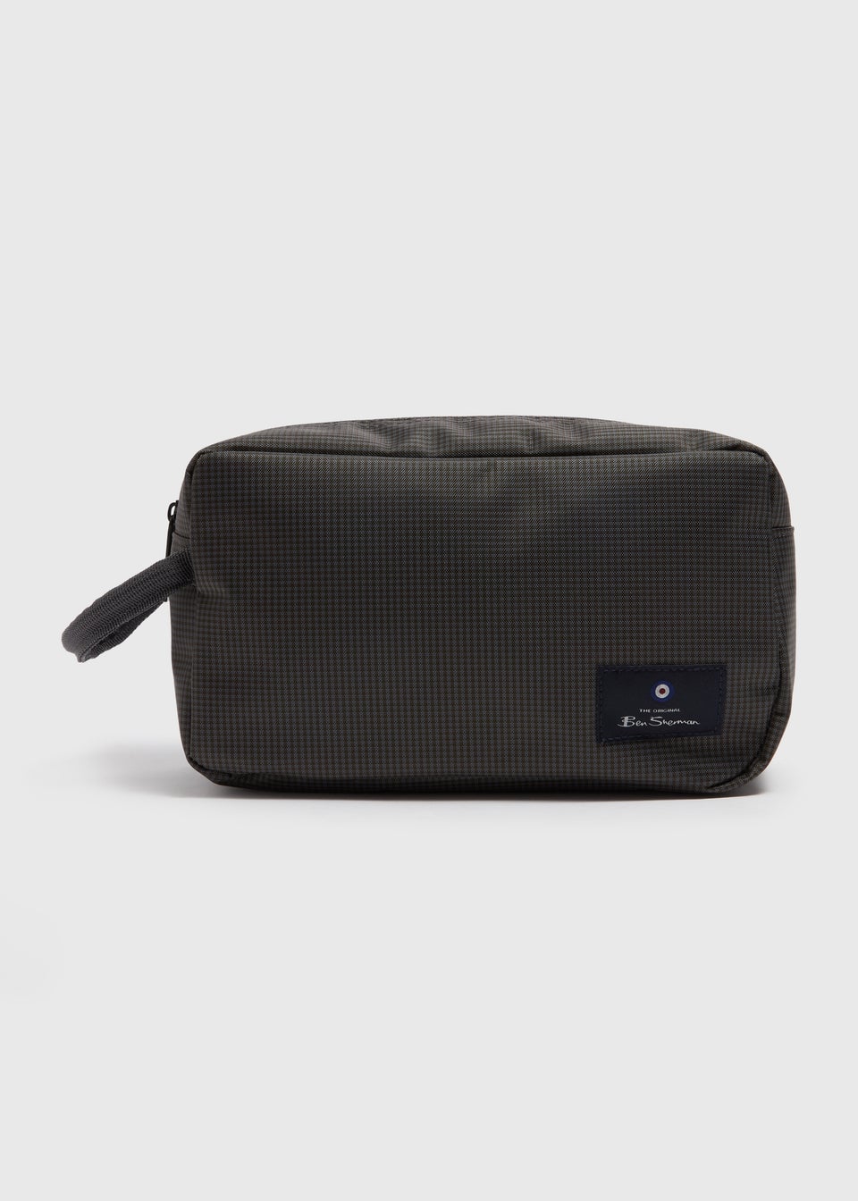 Grey Wash Bag 24cm x 14cm x 8cm Matalan