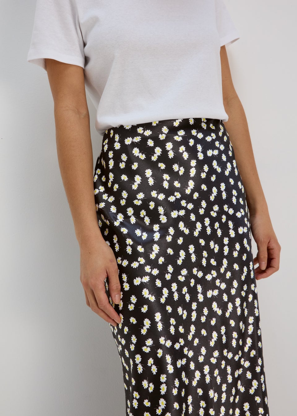 Black Daisy Print Satin Midi Skirt