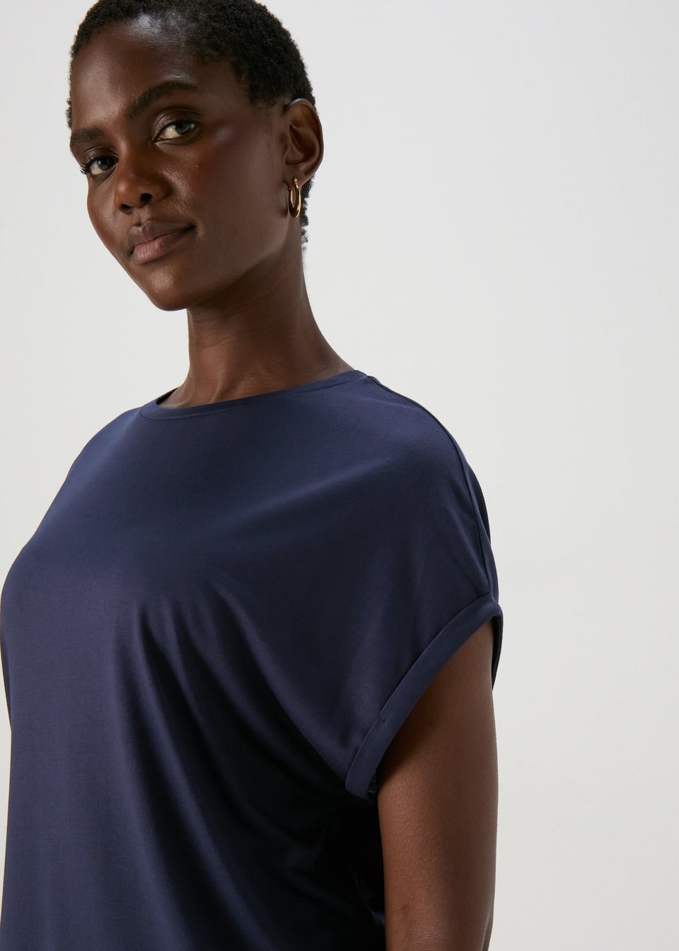 Navy Longline T-Shirt