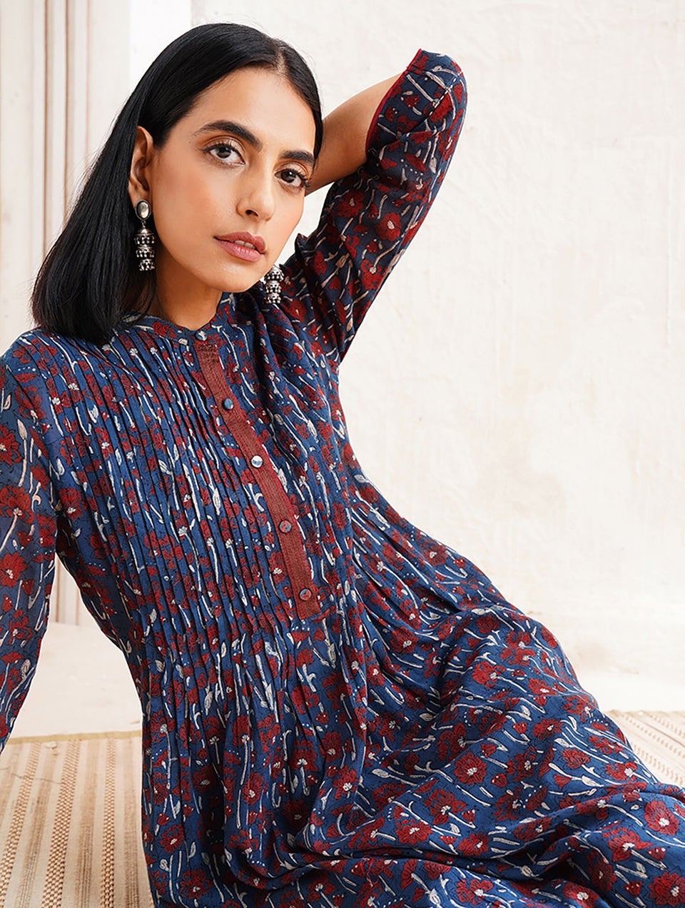 Women Indigo Blue Cotton Ajrakh Round Neck Loose Fit Kurta