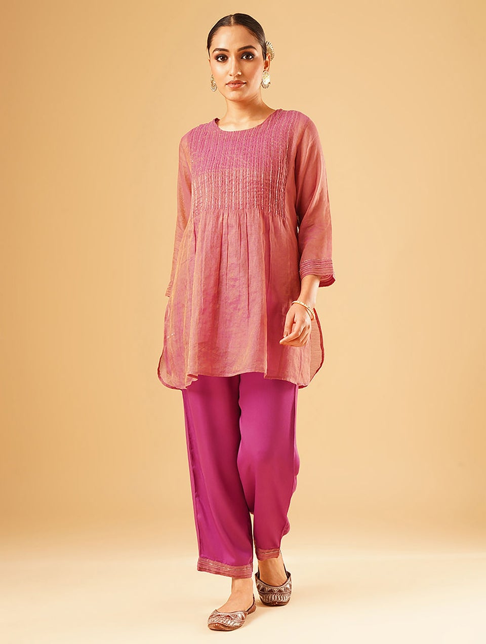 Women Fuchsia Pink Modal Embroidered Ankle Length Regular Fit Pant