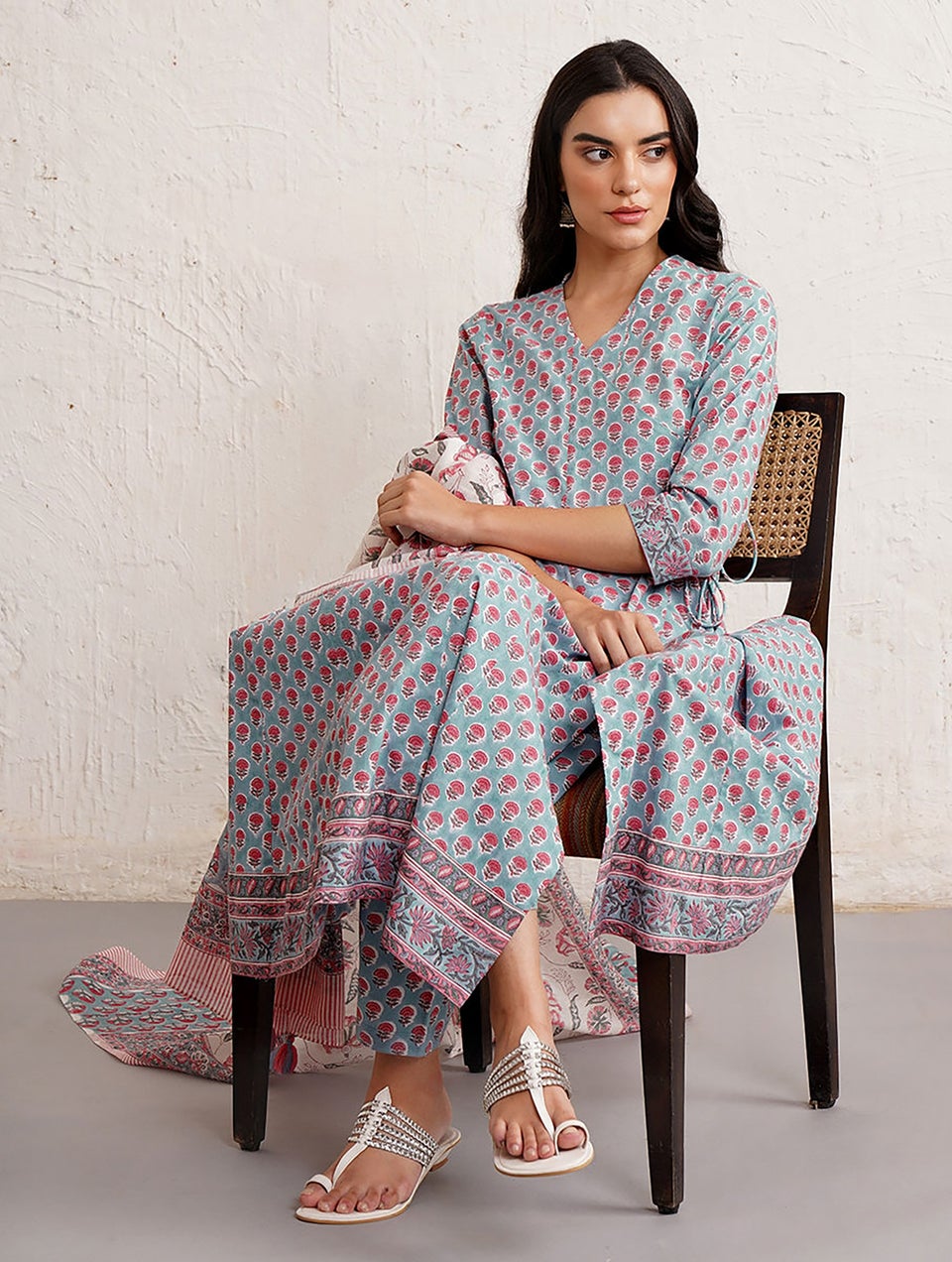 Women Blue Cotton Block Print V Neck Flared Kurta