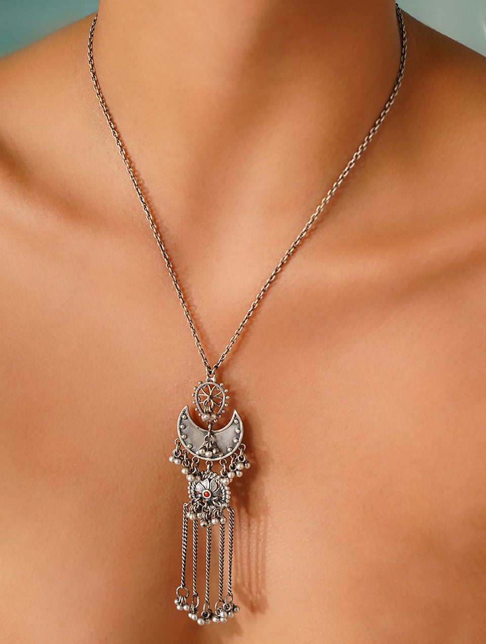 Women Tribal Silver Necklace with Coral