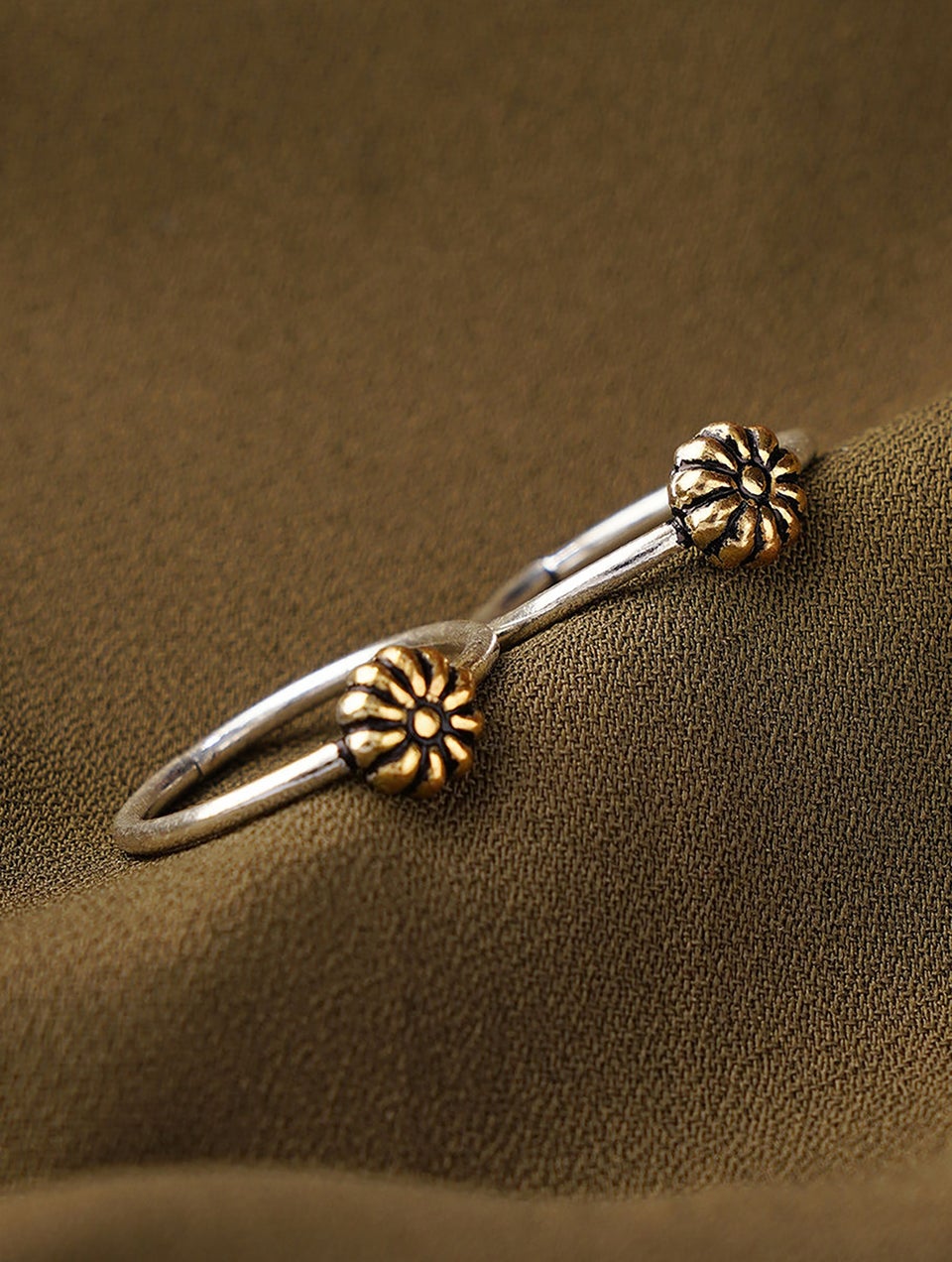 Women Dual Tone Silver Toe Ring (Pair)