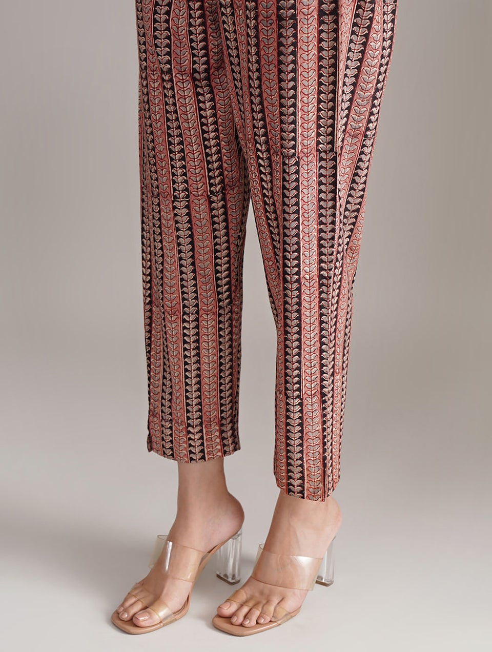 Women Multicolour Cotton Printed Ankle Length Regular Fit Pant