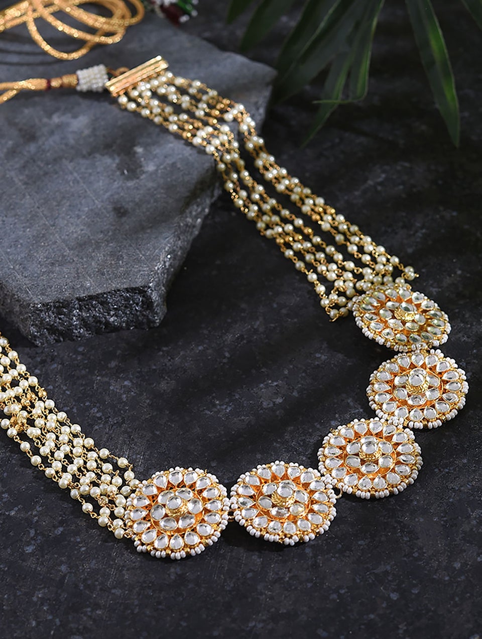 Women White Gold Tone Foiled Kundan Necklace Jaypore US