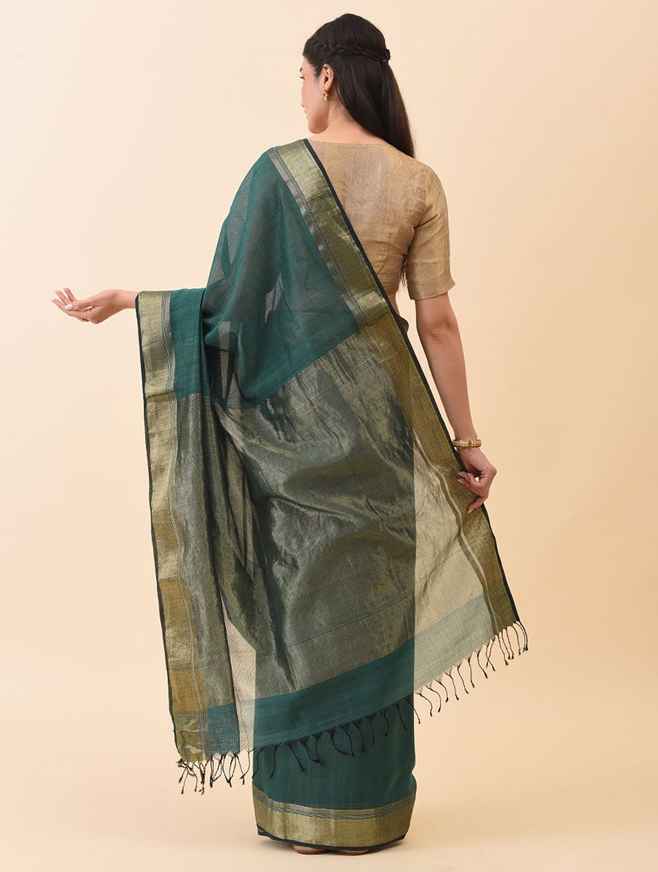 Women Green Handwoven Maheshwari Silk Cotton Saree