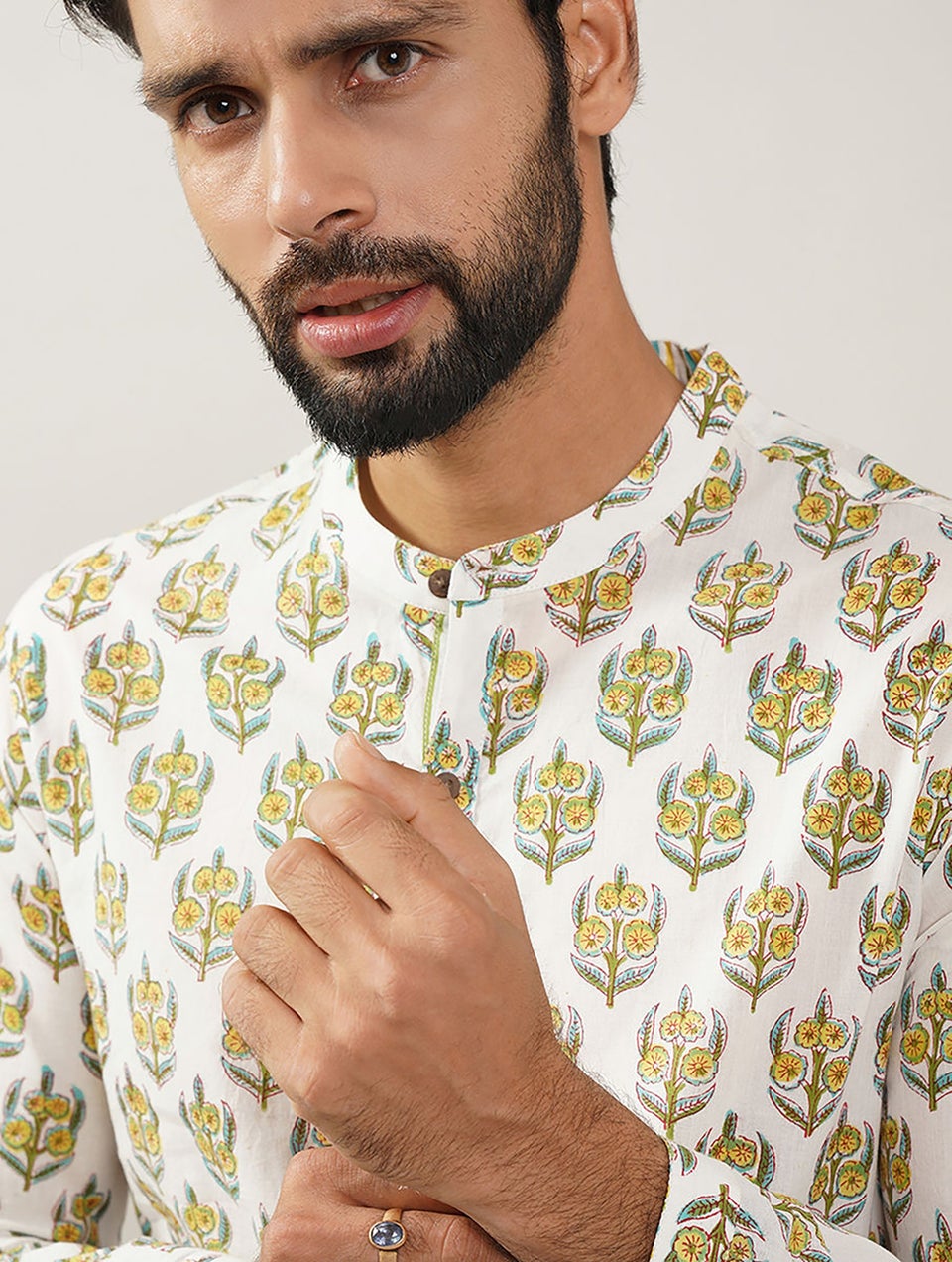 Men Multicolour Mandarin Collar Kurta