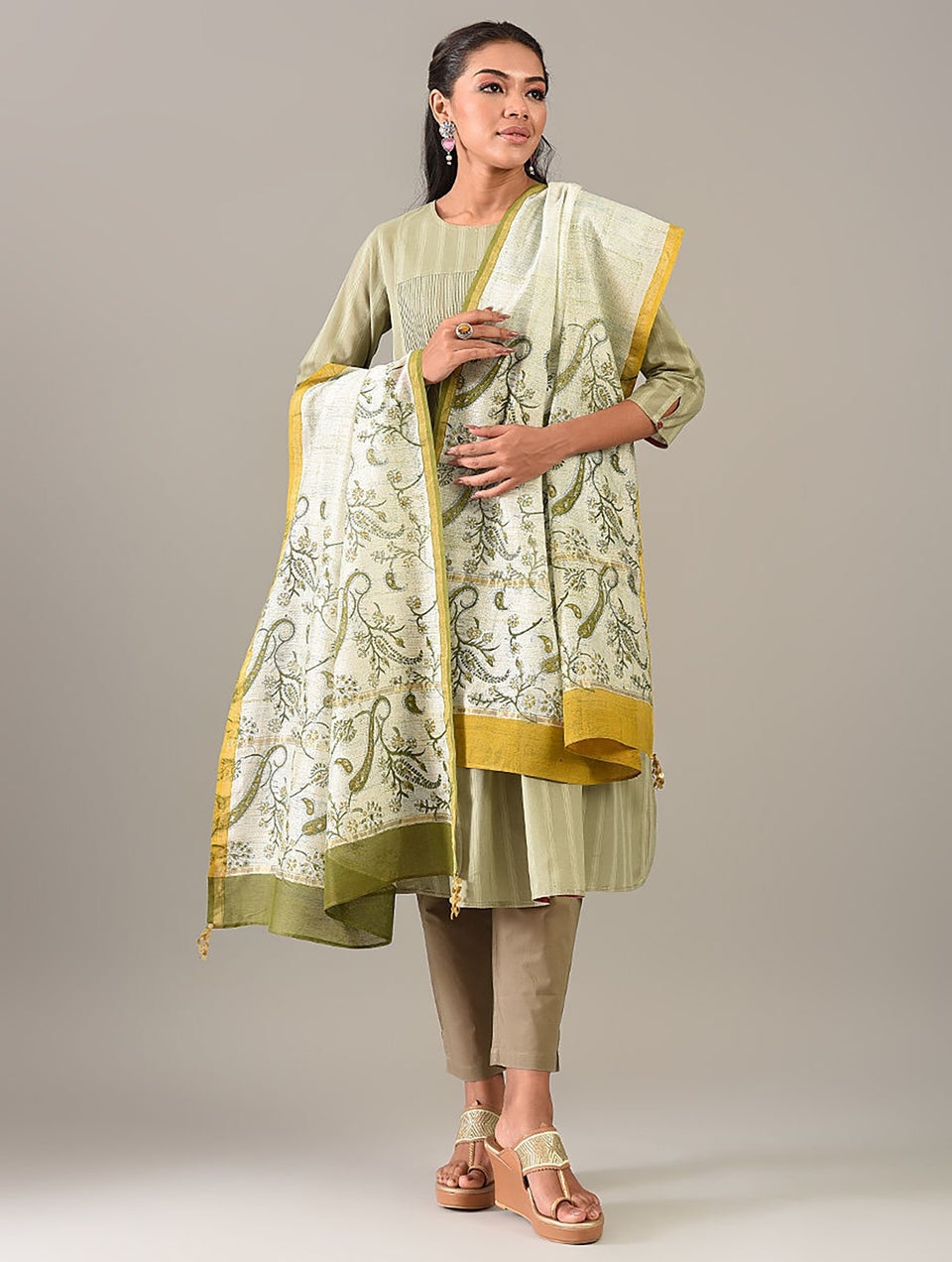 Women Green Block Printed Cotton Silk Dupatta