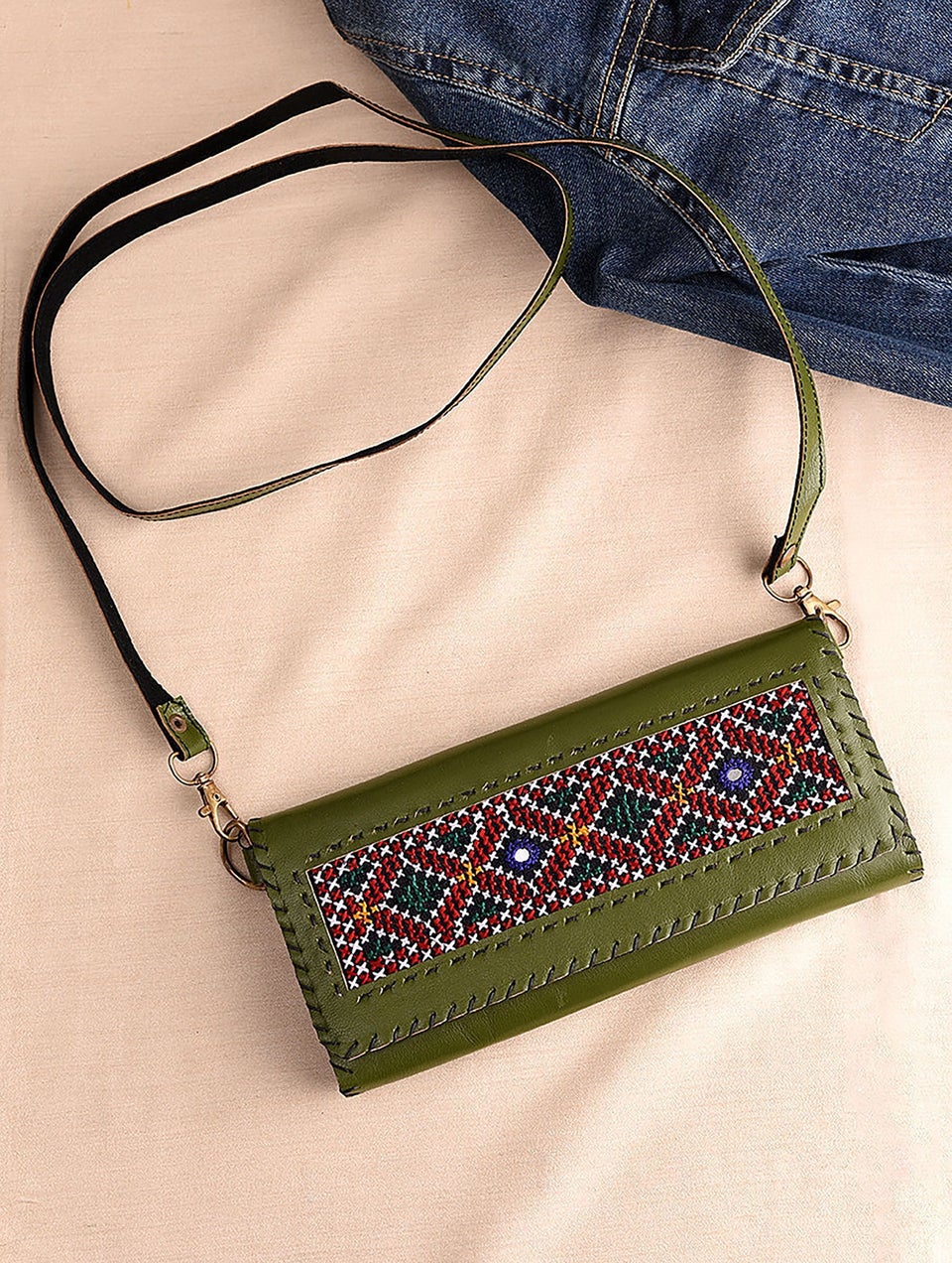 Women Olive Handcrafted Genuine Leather Wallet With Jat Embroidery and Deatchable Sling