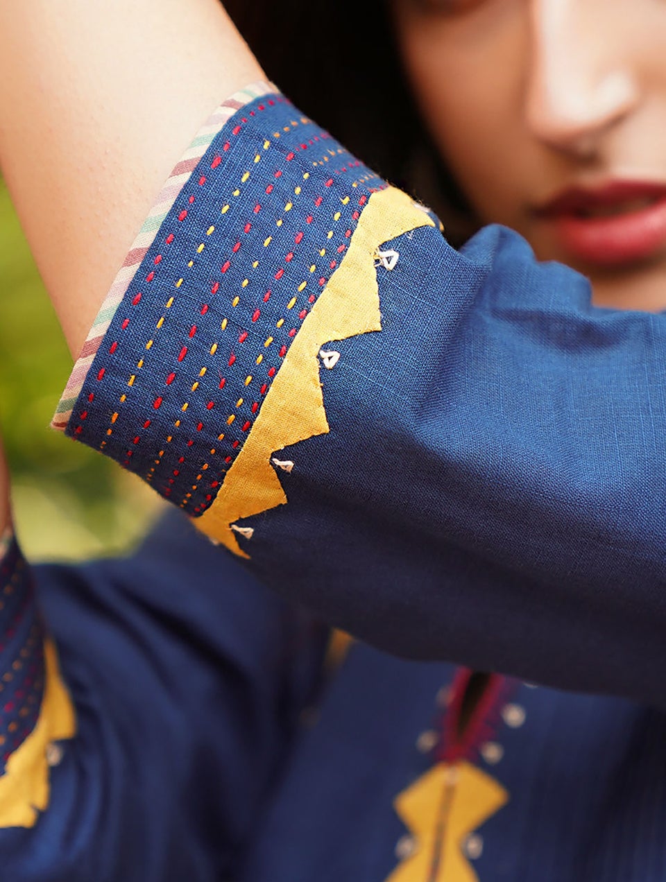 Women Indigo Hand Applique Cotton Kurta Dress With Pockets