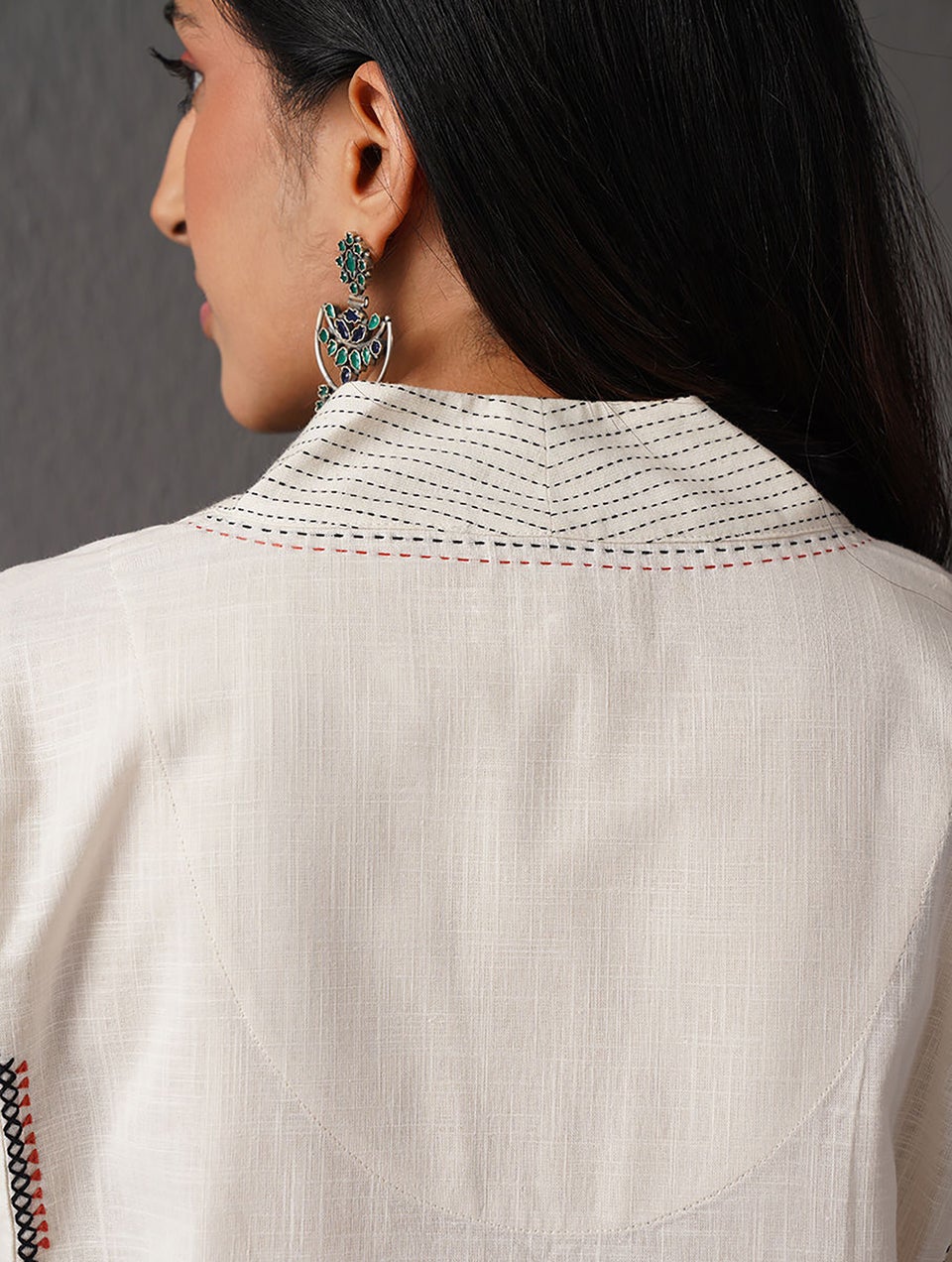 Women White Cotton Embroidered V Neck Regular Fit Jacket - XS