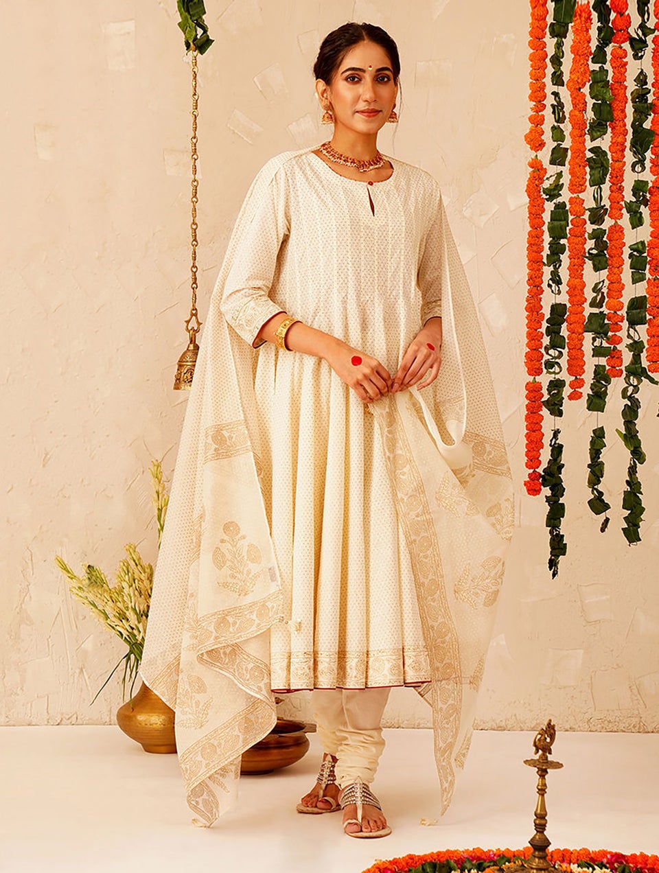 Women Ivory Cotton Khadi Round Neck Kalidar Kurta With Churidar - M