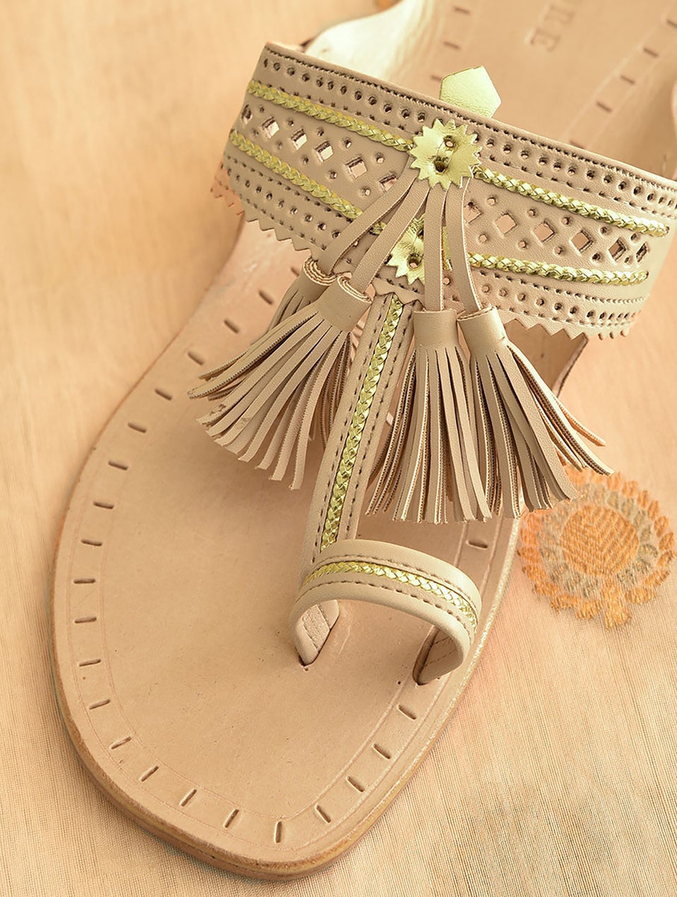 Women Beige Handcrafted Leather Kolhapuri Flats