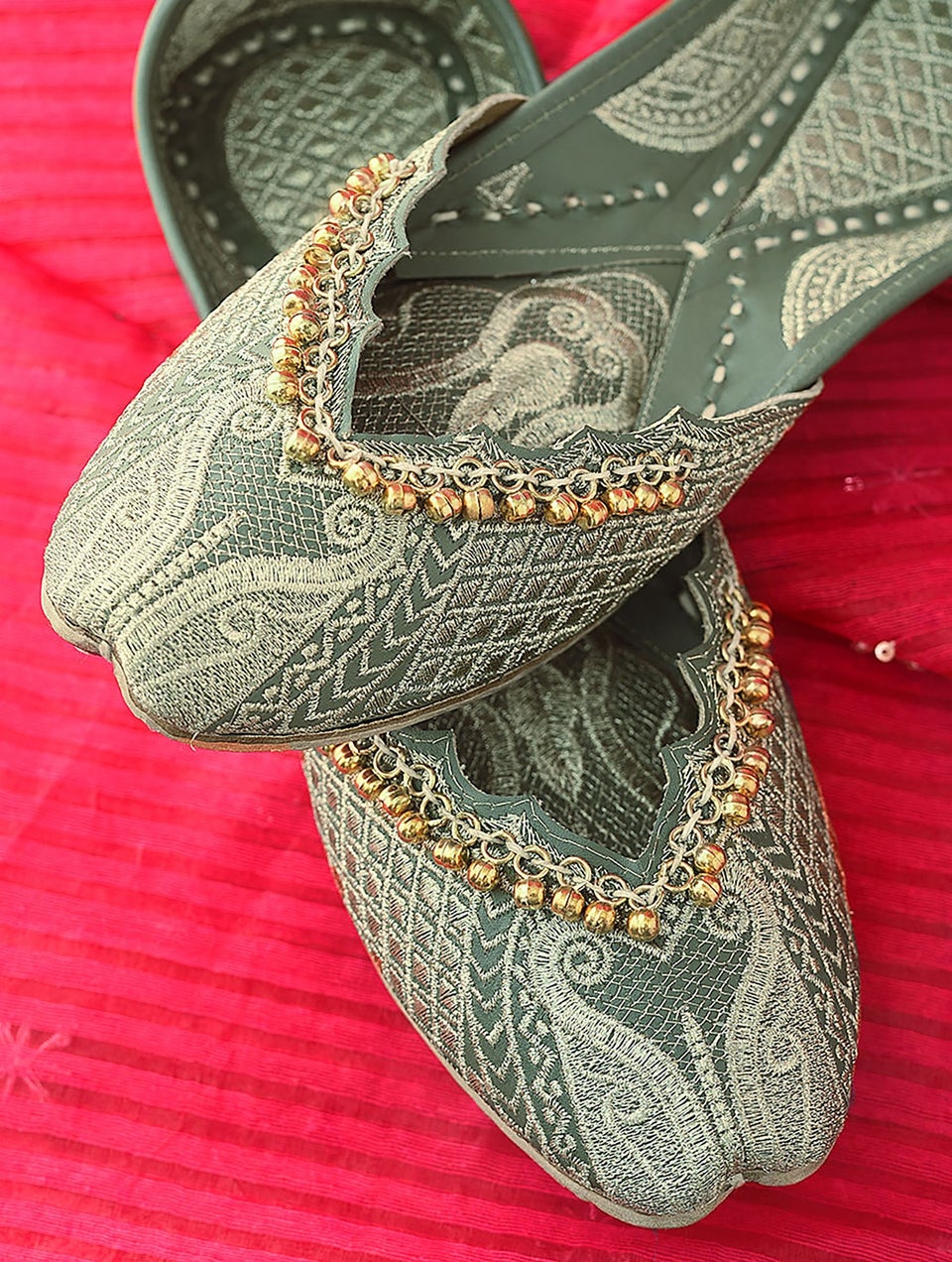 Women Olive Green Handcrafted Leather Juttis with Ghungroo and Zari Work