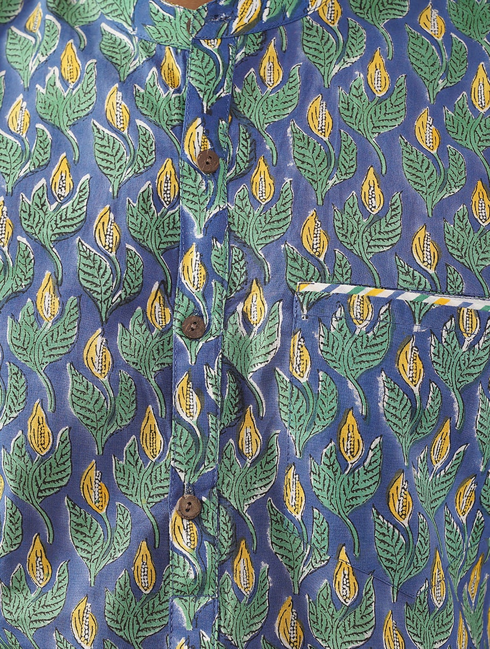 Men Blue Cotton Block Print Mandarin Collar Kurta - 38