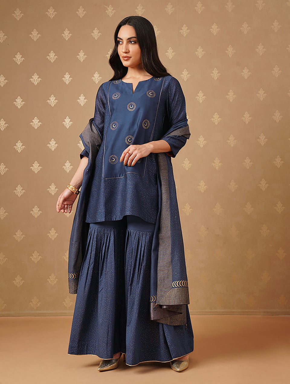 Women Indigo Blue Cotton Silk Khadi Round Neck Straight Fit Kurta - XS