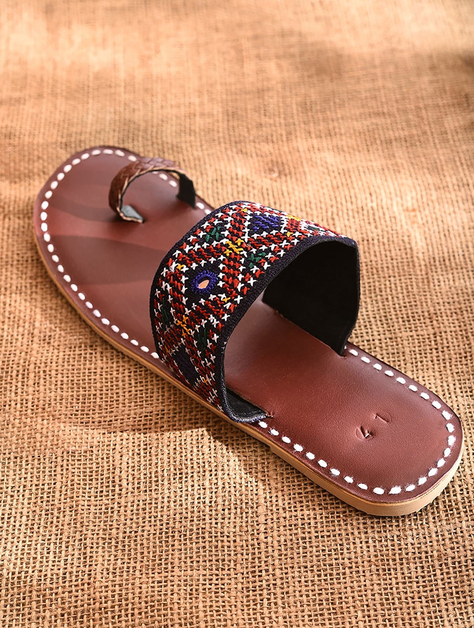 Women Brown Handcrafted Leather Kolhapuri Flats With Jat Embroidery