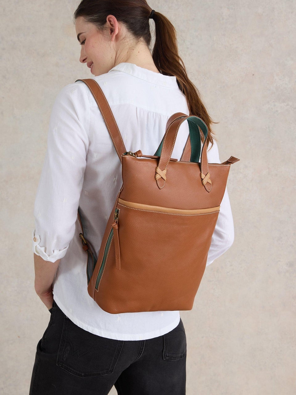Variable Lederhandtasche und Rucksack