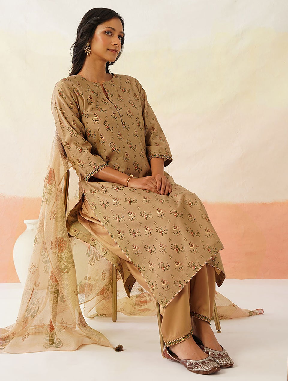Women Multicolour Cotton Silk Printed Round Neck Straight Fit Kurta - XS